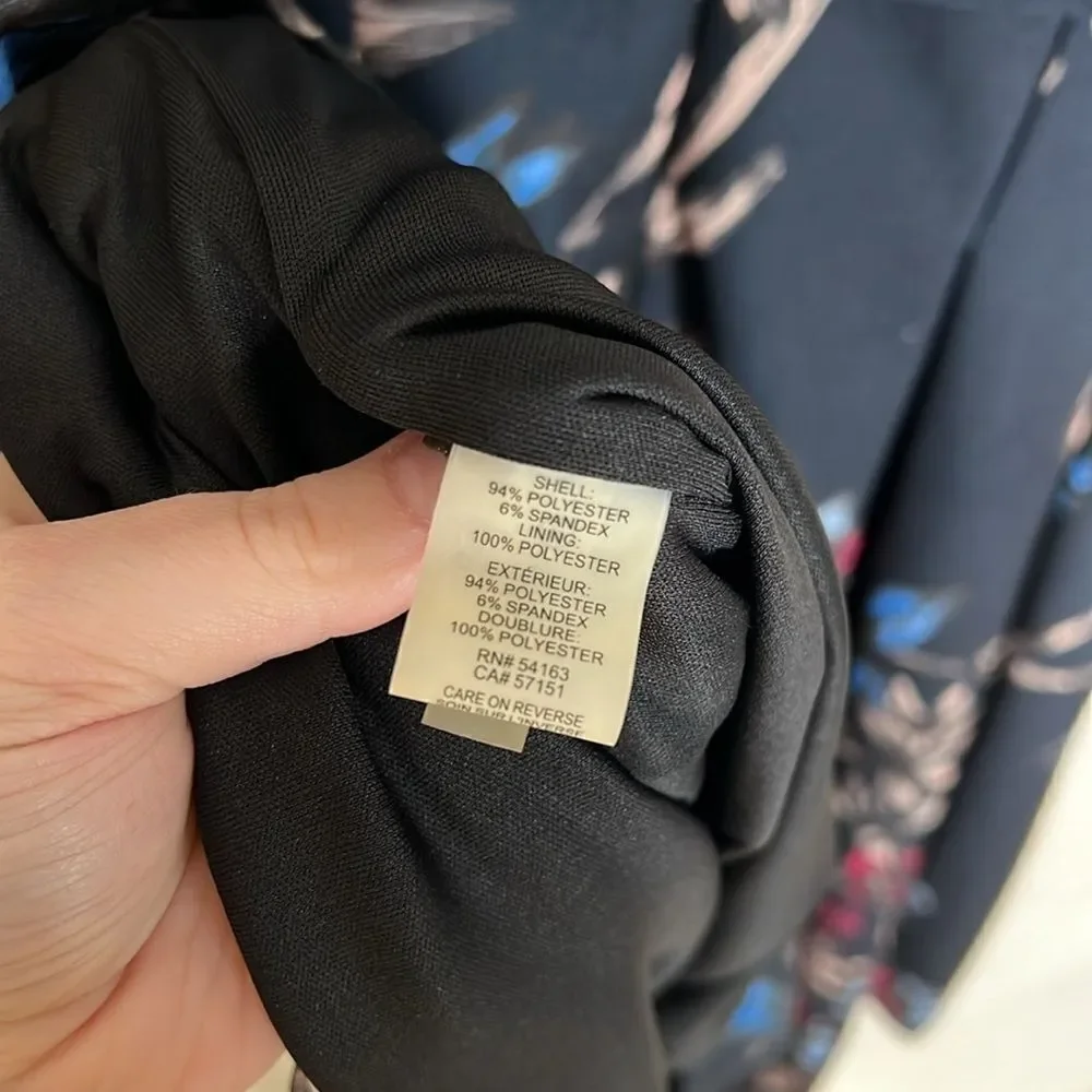 NWT Ivanka Trump Pop over Women’s floral dress